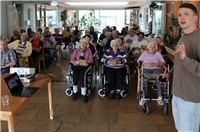 Der majestätische Rotmilan war Theme im Buchfinkenland