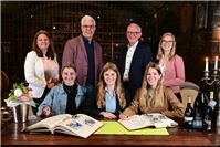 Deutsche Weinmajestäten erkunden das Ahrtal