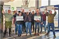 Elf weitere „Kräuterwind-Kommunen“ erhalten Tafeln als Auszeichnung für die erfolgreiche Teilnahme a