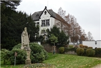 Engagement für den Denkmalschutz: Schießbergschule im Fokus