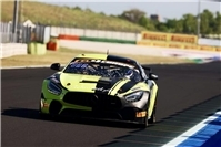 Enrico Förderer verteidigt Führung in der GT4 Europameisterschaft