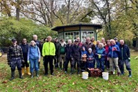 Erfolgreiche Apfelernte und Apfelfest in Immendorf mit Verein Schönes Immendorf