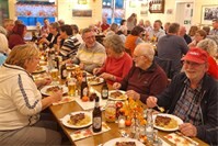 Erfolgreiches Döppekooche-Essen der VHB in Heddesdorf mit großer Resonanz