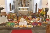 Erntedankfest und Kirmes in Wassenach in der Kirche St. Remigius feiern