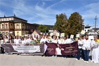 Festlicher Empfang zum Amtsjahr der Moselweinkönigin Teresa Oster in Kobern-Gondorf