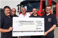 Förderverein Feuerwehr Feldkirchen erhält 600 Euro-Spende für Feuerwehrfest