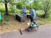 Frischer Glanz für Lehrpfad an der Alzbach