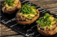 Gefüllte Champignons – saftig und einfach lecker