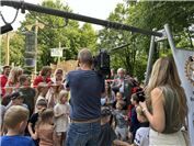 Gemeinschaftliche Hilfe nach der Flut: Spielplatz feierlich öffnet