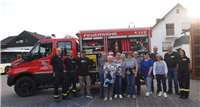 Geselliges Treffen mit Sport, Spiel und Feuerwehr-Einsatzwagen