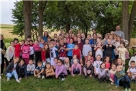 Grundschule St.Barbara Welling erläuft über 6000 Euro für Afrika