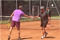 Herren 50 des SV Vettelschoß steigen nach makelloser Tennissaison auf