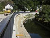 Hochwasser der Wied soll für
die „ewige Baustelle“ in Altwied gesorgt haben