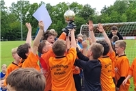 Kleine Fußball-Profis - große Freude beim Grundschulturnier