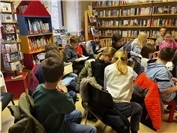 Lesen macht Spaß und erweitert das Wissen