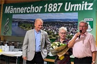 Männerchor Urmitz ehrt Eheleute Müller zur Eisernen Hochzeit