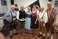 Marinekameradschaft Lahnstein feiert traditionelles Oktoberfest mit bayerischen Spezialitäten