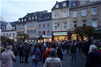 Innehalten, Gedenken, Austauschen 