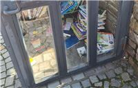 Mülheim-Kärlich: Vermüllter Bücherschrank sorgt für Unmut