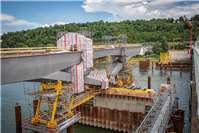 Neubau der Pfaffendorfer Brücke schreitet voran