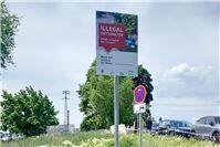 Neue Hinweisschilder sollen Altstadt sauberer machen