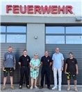 Neue Tore für das Feuerwehrhaus Bad Hönningen