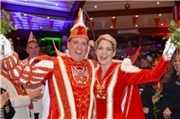 Prinz Daniel I. Scheil und Prinzessin Sabrina I. Scheil wurden unter großem Jubel der kostümierten N