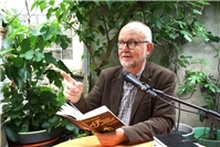 Ralf Kramp begeistert mit schwarzhumorigen Mordgeschichten