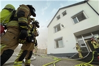 Rauch, Feuer, Rettung: Feuerwehr trainiert für den Ernstfall