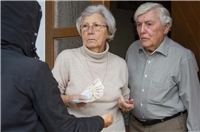 Region: Warnung vor Betrügern an der Haustür