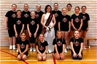 Rhein-Lahn-Nixe Kristina besucht TGO Cheerleader beim Training