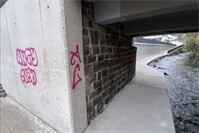Sachbeschädigung durch Graffiti am Wasserpförtchen in Mayen – Stadt bittet um Hinweise