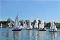Saisonstart mit Wind und Sonne