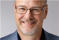 Sanierung des Kunstrasenplatzes in Hof erhält Bundesförderung für kommunale Sportstätten