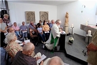 Sankt-Matthias-Bruderschaft Mayen feiert Maria-Schnee-Andacht in der Schafstallkapelle