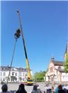 Sinzig: Der Maibaum steht