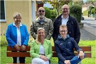 Sitzbänke für die Karthause gespendet