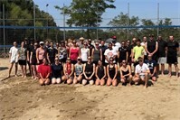 Spannendes Volleyballturnier im Rahmen des Wald-und Sommernachtsfestes mit lokalen Teams und Gästen