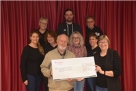 Spende der Arzheimer Laienspieler übergeben