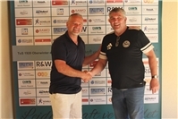 TuS Oberwinter präsentiert neuen Trainer Mijo Bilanovic für Saison 26/27