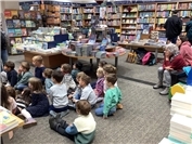 Von Maulwürfen und Kinderrechten: Vorlesewoche in der KiTa Don Bosco