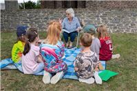 Vorlesepicknick im Pfarrgarten
