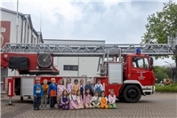 Vorschulkinder lernen die Feuerwehr in Bad Neuenahr kennen