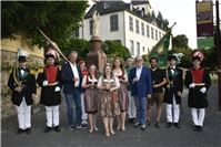 Wein, Musik und Tradition: Unkel feiert das erste Weinfest der Saison