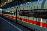 Züge können wieder auf der linken Rheinstrecke rollen