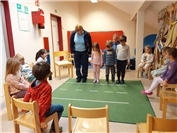 Verkehrs- und
Sicherheitstipps mit Puppen