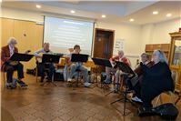 Zupforchester spielt sich in die Herzen der SeniorInnen