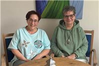 Zwei Powerfrauen im Altenzentrum