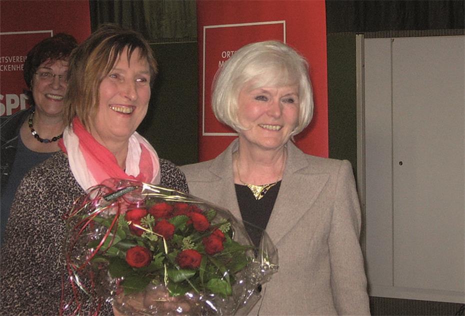 Dr. Brigitte Kuchta einstimmig zur Bürgermeisterkandidatin gewählt