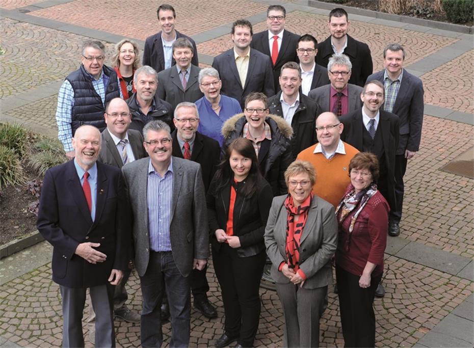 SPD-Kandidatenliste
für Verbandsgemeinde steht